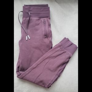 Lululemon joggers